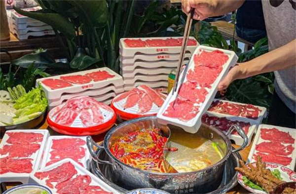 郝阿娘鲜切牛肉自助火锅加盟费