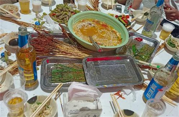 停车场烧烤加盟费