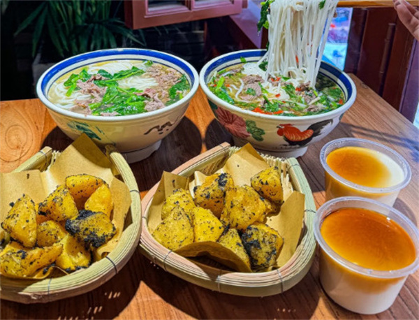 喃阿蛮生烫牛肉米线加盟费