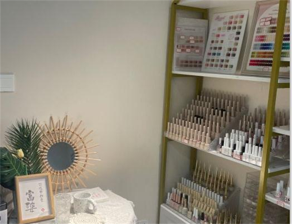 嗨创美365自助美甲加盟费