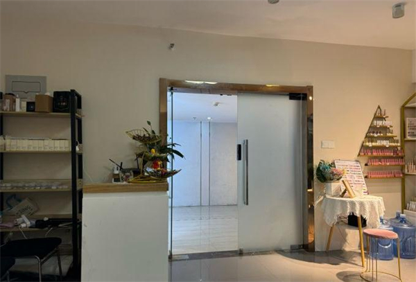 嗨创美365自助美甲加盟费