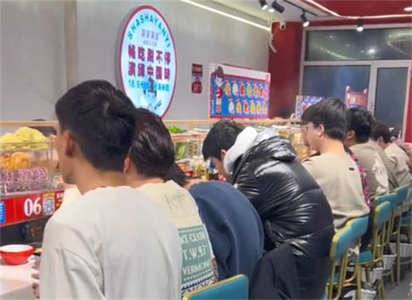 涮涮演绎自助小火锅加盟费