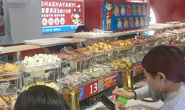 涮涮演绎自助小火锅加盟费