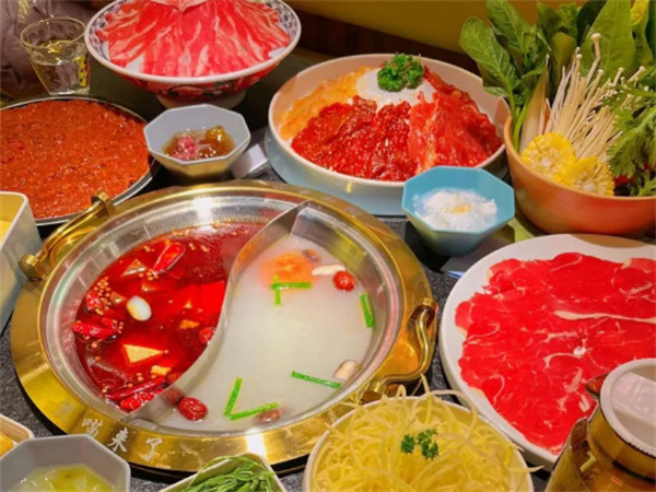 熊喵来了火锅加盟费